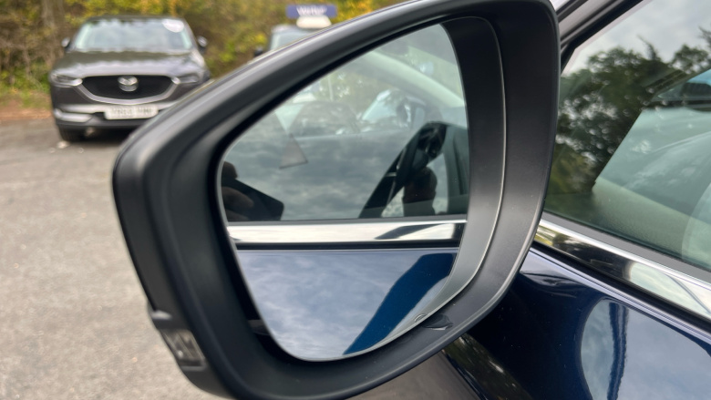 Mazda CX-30 2.5 e-Skyactiv G MHEV [140] Homura 5dr Auto Petrol Hatchback